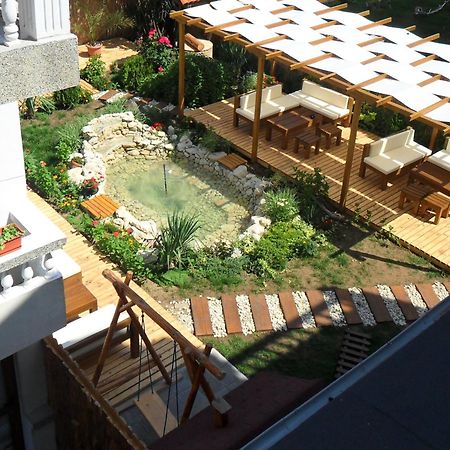 Hotel Yanis Lozenets Exterior photo