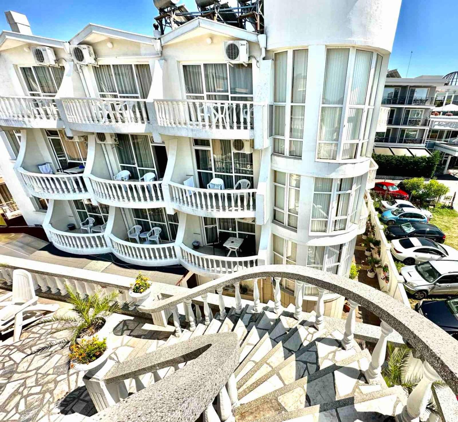 Hotel Yanis Lozenets Exterior photo